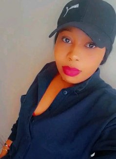 Dianne - puta in Nairobi Photo 1 of 1