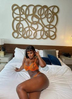 Dick Craving African Girl Ava - puta in Noida Photo 2 of 4