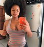 Dick Craving African Girl Cathy - puta in New Delhi Photo 1 of 3