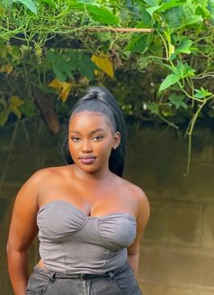 Dick Craving African Girl Tricia - puta in Bangalore Photo 2 of 3
