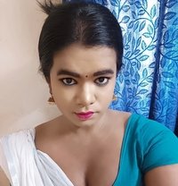 Dick Lover Bavya Lives in Chennai - Transsexual escort in Chennai