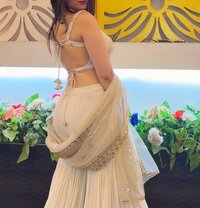 Dick Trans Here - Transsexual escort in Pune