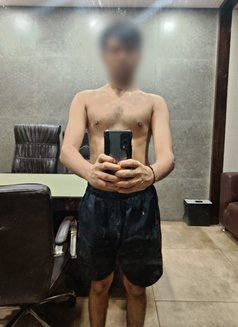 Dickson - Male escort in Mumbai Photo 1 of 2