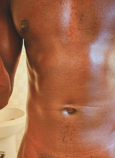 Kenn - Adult Fun (Ladies Only) - Male escort in Nakuru Photo 3 of 3