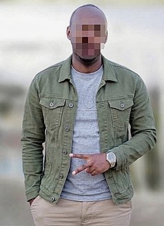 African King — Adult Fun (Ladies Only) - Acompañantes masculino in Nakuru Photo 3 of 3