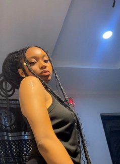 Didi - escort in Arusha Photo 2 of 3