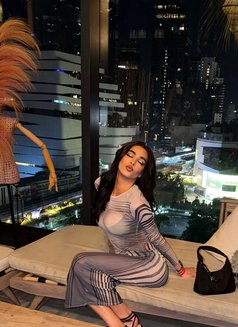 Didi - Transsexual escort in Bangkok Photo 1 of 6