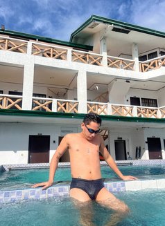 Diether - Male escort in Angeles City Photo 8 of 13