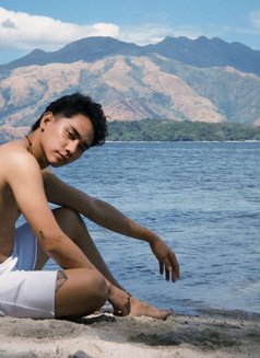 Diether - Male escort in Angeles City Photo 13 of 13