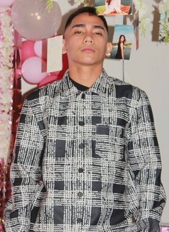 Diether - Male escort in Angeles City Photo 2 of 13