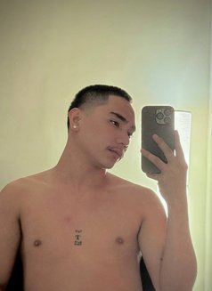 Diether - Male escort in Angeles City Photo 16 of 16