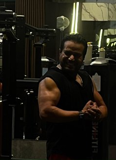 Diggie - Male escort in New Delhi Photo 4 of 5
