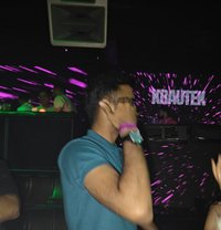 Digging Soul Mumbai - Acompañantes masculino in Navi Mumbai