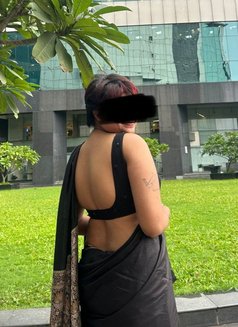 Sonia - Male escort in Kolkata Photo 8 of 9