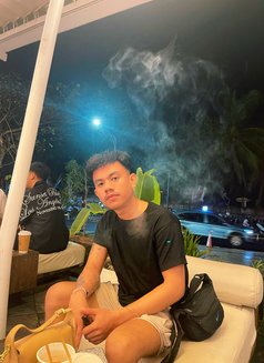 Dika - Acompañantes masculino in Bali Photo 2 of 4