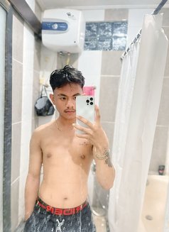 Dika - Male escort in Bali Photo 5 of 8