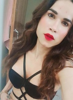 Diksha 69 for Real and Online Services - Acompañantes transexual in New Delhi Photo 3 of 16