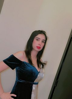 Diksha Delhi Model - escort in Abu Dhabi Photo 1 of 2