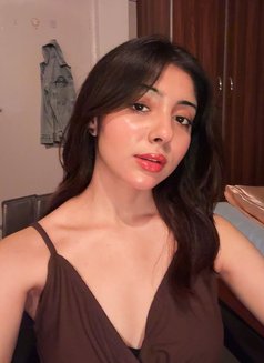 Diksha - escort in Bangalore Photo 3 of 4