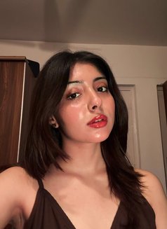Diksha - escort in Bangalore Photo 4 of 4