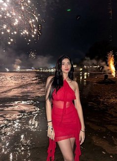 Diksha - escort in Dubai Photo 4 of 4