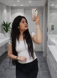 Diksha - escort agency in Noida Photo 9 of 9