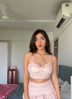 Diksha Indian Escort - puta in Dubai Photo 3 of 5