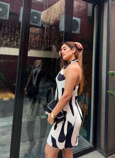 Diksha Sharma - escort in Navi Mumbai Photo 2 of 4