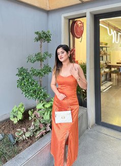 Diksha Sharma - escort in Navi Mumbai Photo 4 of 4