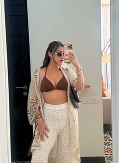 Dikshita - escort in Ahmedabad Photo 3 of 3