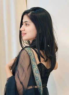 Dikshita - escort in Mumbai Photo 2 of 3