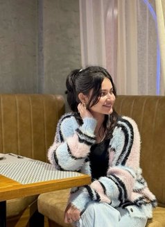 Dikshita - escort in Vadodara Photo 3 of 3