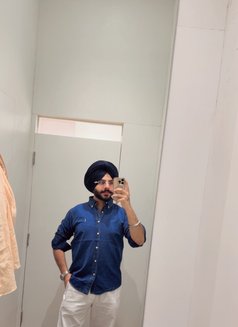 Dil - Acompañantes masculino in Chandigarh Photo 3 of 7