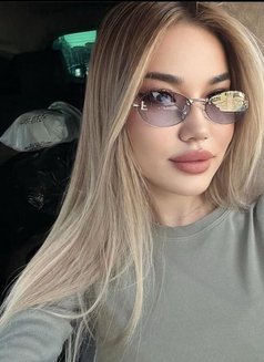 Gamze - escort in İstanbul Photo 3 of 5