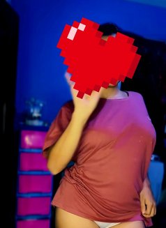 Dilakshi Wathsala Colombo 8 - puta in Colombo Photo 4 of 5