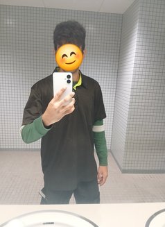 Savin - Male escort in Tokyo Photo 1 of 4