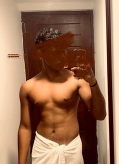 Dilan (independent escort) - Acompañantes masculino in Colombo Photo 2 of 5