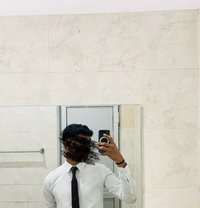 Dilan/ Vip - Acompañantes masculino in Colombo
