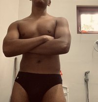 Dilan/ Vip - Acompañantes masculino in Colombo