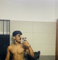 Dilan Xox - Male escort in Colombo