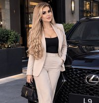 Dilara - puta in Guangzhou