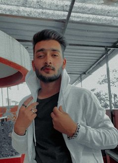 Dilawar - Male escort in Nashik Photo 4 of 5
