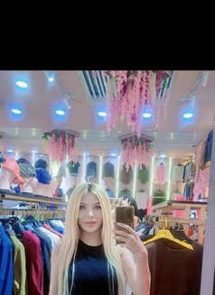 Dilber Escorts in Gurgaon - puta in Gurgaon Photo 5 of 6