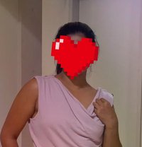 Dileka - Vandana & Nadee Lesbians - puta in Colombo