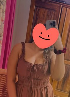 Dileka - Vandana & Nadee Lesbians - puta in Colombo Photo 8 of 16