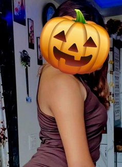 Dileka - Vandana & Nadee Lesbians - puta in Colombo Photo 16 of 16