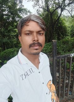 Dilip Nirmal - Acompañantes masculino in Mumbai Photo 1 of 5