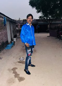 Dilip Nirmal - Acompañantes masculino in Mumbai Photo 5 of 5