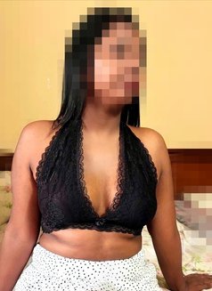 Dilki - escort in Colombo Photo 2 of 2