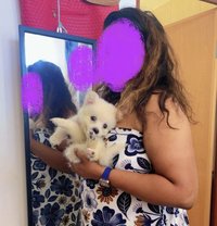 Dilki - escort in Colombo